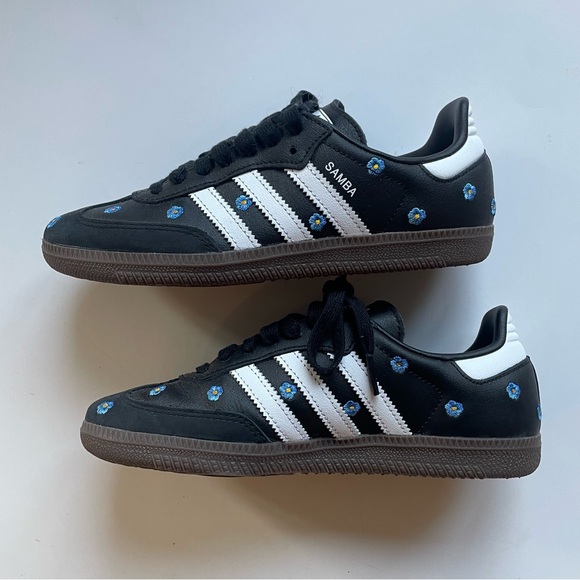 Adidas SAMBA OG Embroidered Flowers | US 5.5 (women's) - Picture 4 of 8